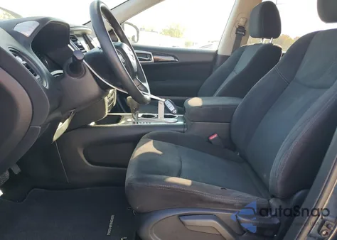 2014 Nissan Pathfinder S from USA, damaged, VIN 5N1AR2MNXEC646983